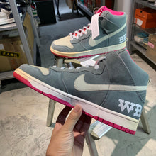 Load image into Gallery viewer, FT SAMPLE DS 2009' Nike Dunk High Pro SB BRAIN WRECK
