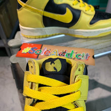 Load image into Gallery viewer, SAMPLE DS 1999' Nike Dunk High LE Pro SB "WUTANG" 1 of 36