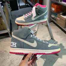 Load image into Gallery viewer, FT SAMPLE DS 2009' Nike Dunk High Pro SB BRAIN WRECK