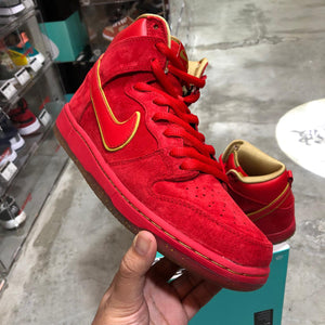 DS 2014' Nike Dunk High Pro SB CNY