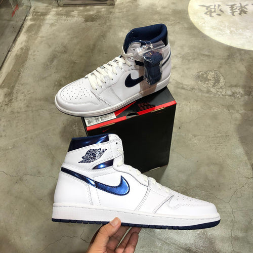 DS 2016' Nike Air Jordan 1s Metallic Navy
