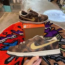 Load image into Gallery viewer, DS 2003&#39; Nike Dunk Low Grunge Pack