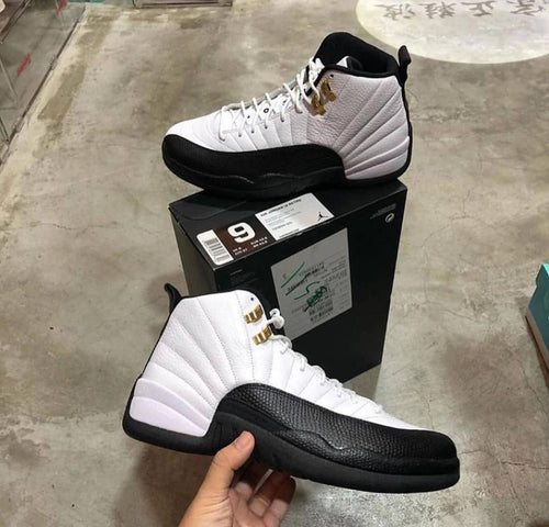 DS 2013' Nike Air Jordan 12s TAXI