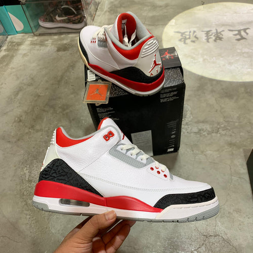 DS 2013' Nike Air Jordan 3s FIRE RED