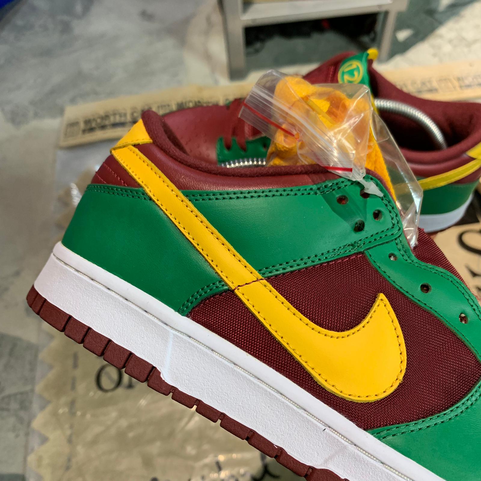 DS 2004' Nike Dunk Low PORTUGAL – SoleAddicttUNDS