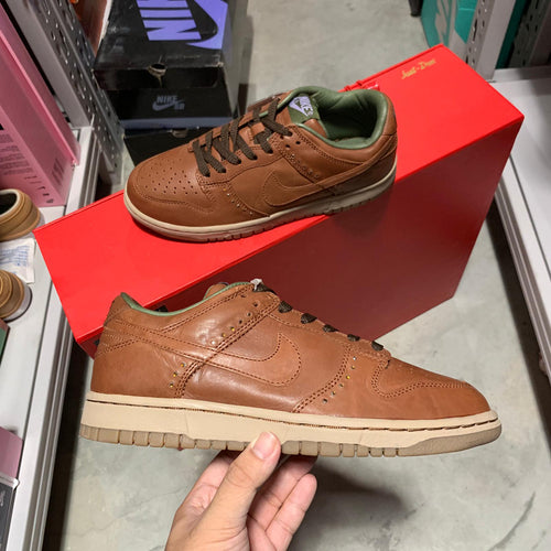 2006' DS WMNS Nike Dunk Low Premium BISON BONE ARMY OLIVE