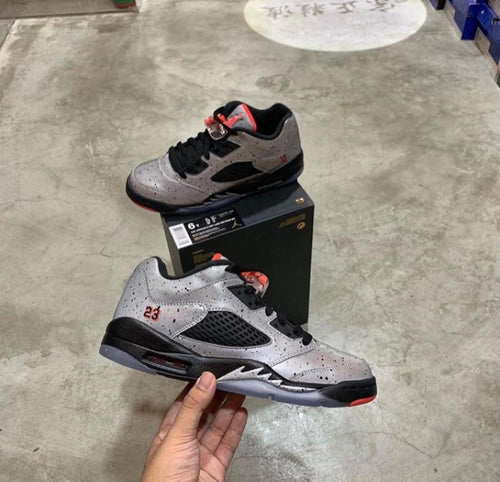 DS 2016' Nike Air Jordan 5s Low NEWMAR