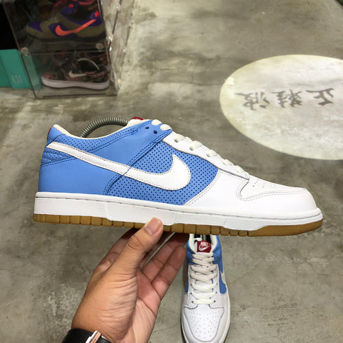 DS 2007' Nike Dunk Low CL PANTONE