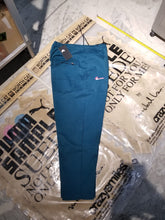 Load image into Gallery viewer, DS 2019&#39; Nike SB x PARRA PANTS Forest Green