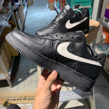 Load image into Gallery viewer, DS 2017&#39; Nike Air Force 1 Low LTD BLACK / WHITE