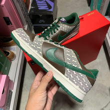 Load image into Gallery viewer, SAMPLE VP DS 2004&#39; Nike Dunk Low DEEP FOREST MOCHA