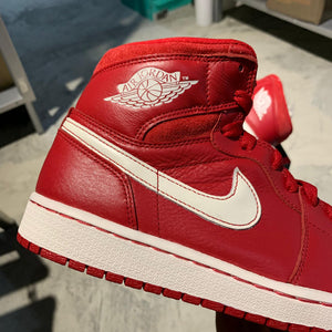 DS 2014' Nike Air Jordan 1s GYM RED