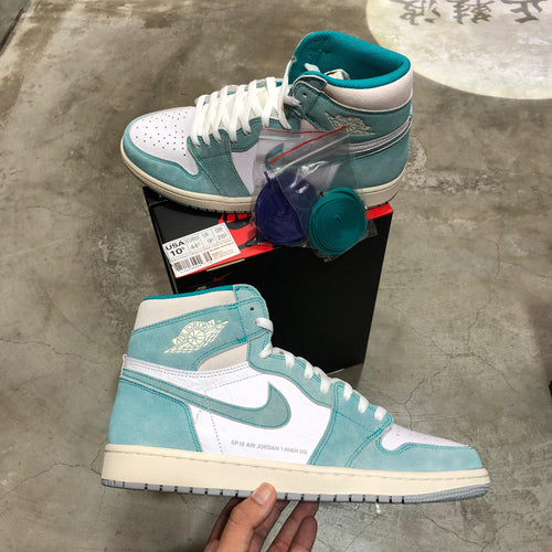 DS 2019' Nike Air Jordan 1s Turbo Green