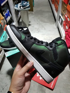 DS 2014' Nike Air Jordan 1s x SB CRAIG STECYK