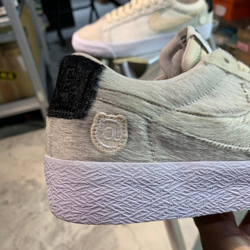 QM SAMPLE DS 2020' Nike SB Medicom Blazer Low