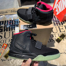 Load image into Gallery viewer, DS 2011&#39; Nike Air Yeezy 2 SOLAR RED