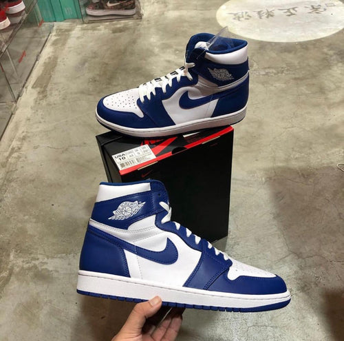 DS 2016' Air Jordan 1s Storm Blue