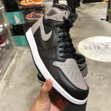 Load image into Gallery viewer, DS 2018&#39; Nike Air Jordan 1s &quot;Shadow&quot;