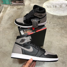 Load image into Gallery viewer, DS 2018&#39; Nike Air Jordan 1s &quot;Shadow&quot;