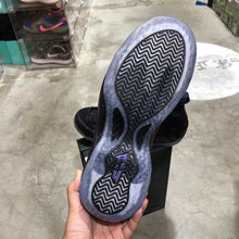 Load image into Gallery viewer, DS 2017&#39; Nike Foamposite One EGGPLANT