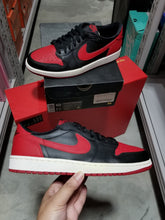 Load image into Gallery viewer, DS 2015&#39; Nike Air Jordan 1s Low BRED