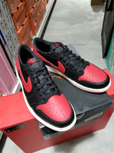 Load image into Gallery viewer, DS 2015&#39; Nike Air Jordan 1s Low BRED