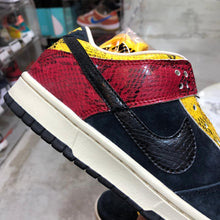Load image into Gallery viewer, DS 2007&#39; Nike Dunk Low Pro SB CORAL SNAKE