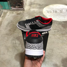 Load image into Gallery viewer, DS 2013&#39; Nike Dunk Low ID BLACK CEMENT