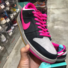 Load image into Gallery viewer, DS 2014&#39; Nike Dunk Low Pro SB DISPOSABLE
