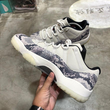 Load image into Gallery viewer, DS 2019&#39; Air Jordan 11s Low SNAKE LIGHT BONE