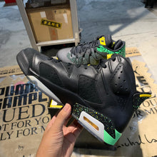 Load image into Gallery viewer, DS 2014&#39; Air Jordan 6s +CP3 3 BRAZIL WORLD CUP PACK
