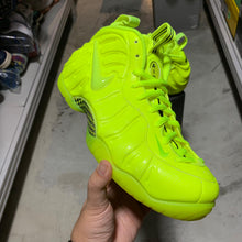 Load image into Gallery viewer, DS 2015&#39; Nike Foamposite Pro VOLT