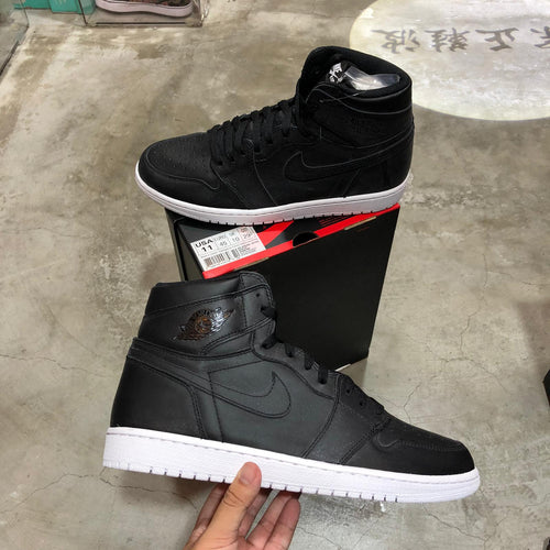DS 2015' Nike Air Jordan 1s Cyber Monday