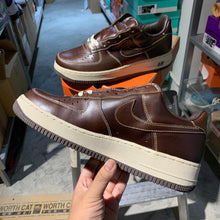 Load image into Gallery viewer, DS 2004&#39; Nike Air Force 1 Low Premium BAROQUE BROWN