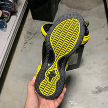 Load image into Gallery viewer, ULTRA RARE SIZE DS 2016&#39; Nike Foamposite &quot;Wu Tang Colorway&quot;