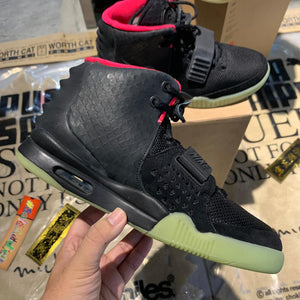 DS 2011' Nike Air Yeezy 2 SOLAR RED