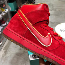 Load image into Gallery viewer, DS 2014&#39; Nike Dunk High Pro SB CNY