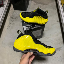 Load image into Gallery viewer, ULTRA RARE SIZE DS 2016&#39; Nike Foamposite &quot;Wu Tang Colorway&quot;