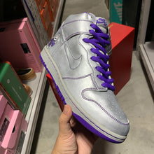 Load image into Gallery viewer, DS 2007&#39; Nike Dunk SB High DINOSAUR