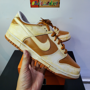 DS 2010' Nike Dunk Low VNTG "CURRY"