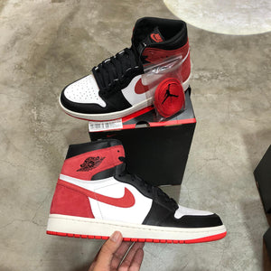 DS 2018' Nike Air Jordan 1s Track Red