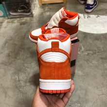 Load image into Gallery viewer, DS 2005&#39; Nike Dunk High Pro SB SYRACUSE &quot;BE TRUE TO YOUR SCHOOL&quot;