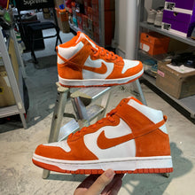 Load image into Gallery viewer, FT SAMPLE DS 2005&#39; Nike Dunk High Pro SB SYRACUSE &quot;BE TRUE TO YOUR SCHOOL&quot;