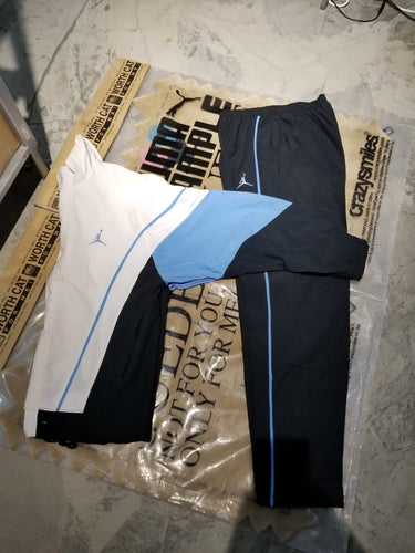 Vintage 1995' RARE ORIGINAL AIR JORDAN 11s UNC JACKET & PANT