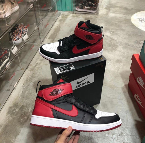 DS 2019' Nike Air Jordan 1s FLYEASE Bred White Toe